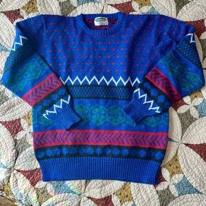 Vintage 80s Shelter Bay with geometric pattern crewneck sweater. Size L.